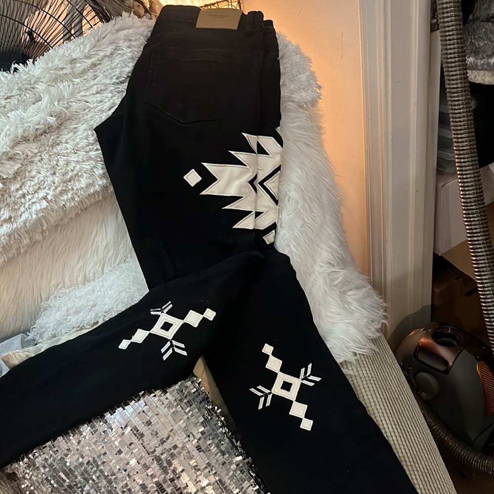 Lifted Anchor Los Angeles - Black Denim pant .Never worn . Size 34. - Picture 4 of 5